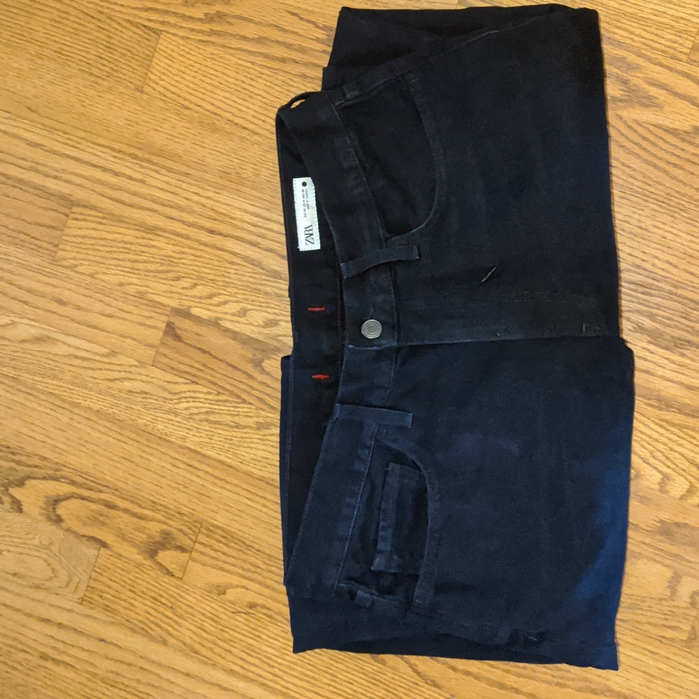 ZARA Dark Blue high waisted jeans Size 8